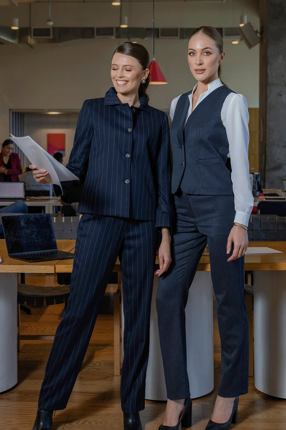 Uniforme corporativo 202523